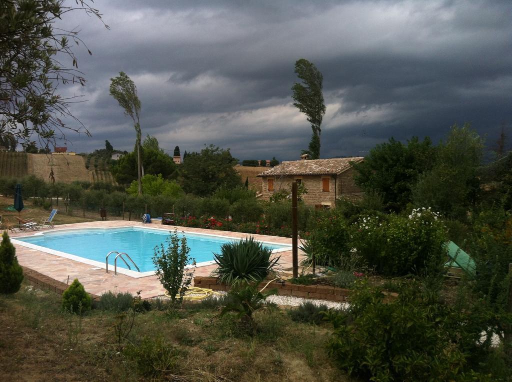 Agriturismo Il Bacucco Montecarotto Exterior foto